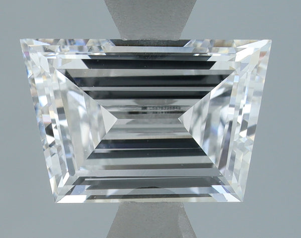 Lab-Grown 1.01 Carat Trapezoid Shape Diamond color D Clarity VS1, precious stones, engagement diamonds