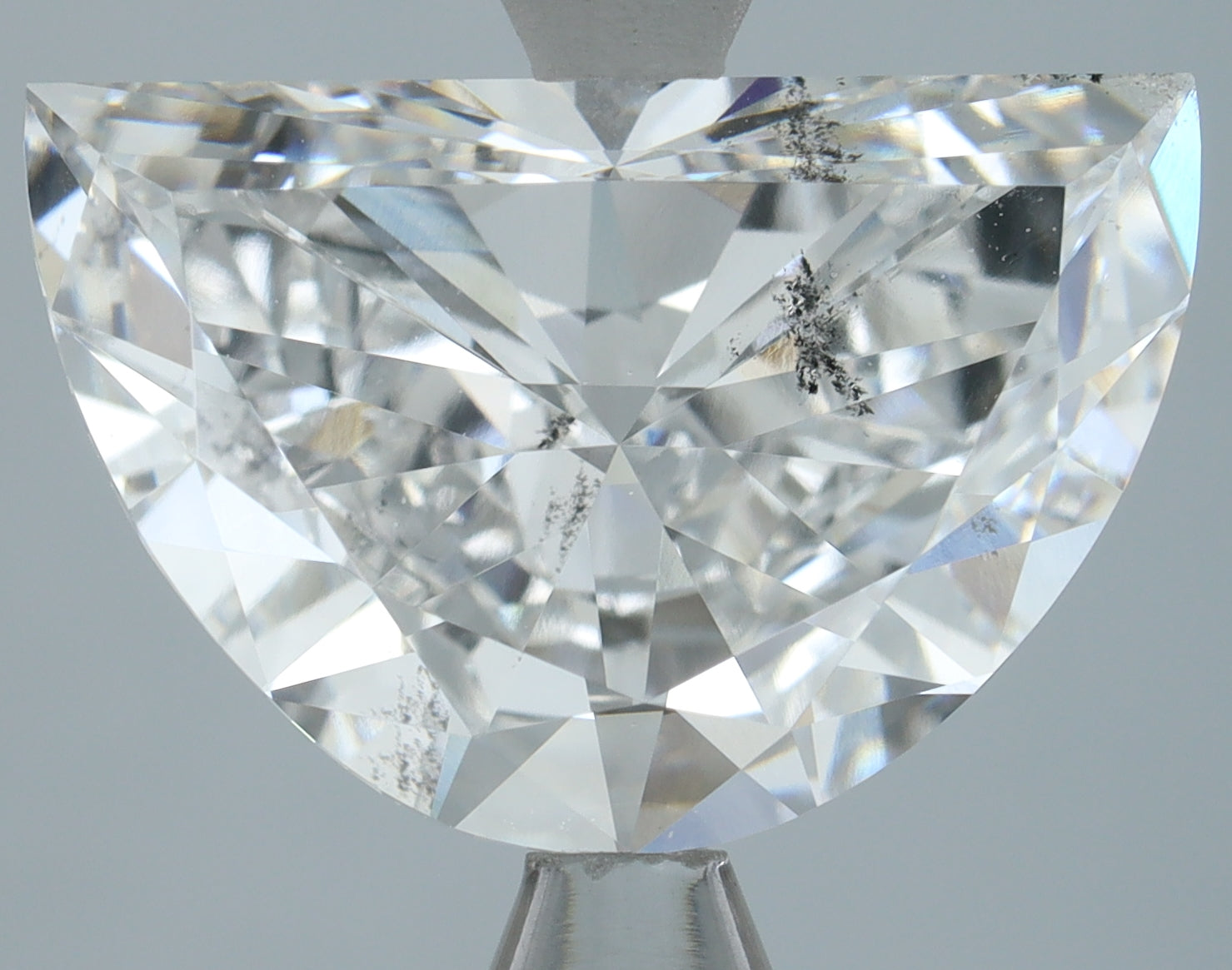 Lab-Grown 3.00 Carat Half Moon Shape Diamond color E Clarity SI1, precious stones, engagement diamonds