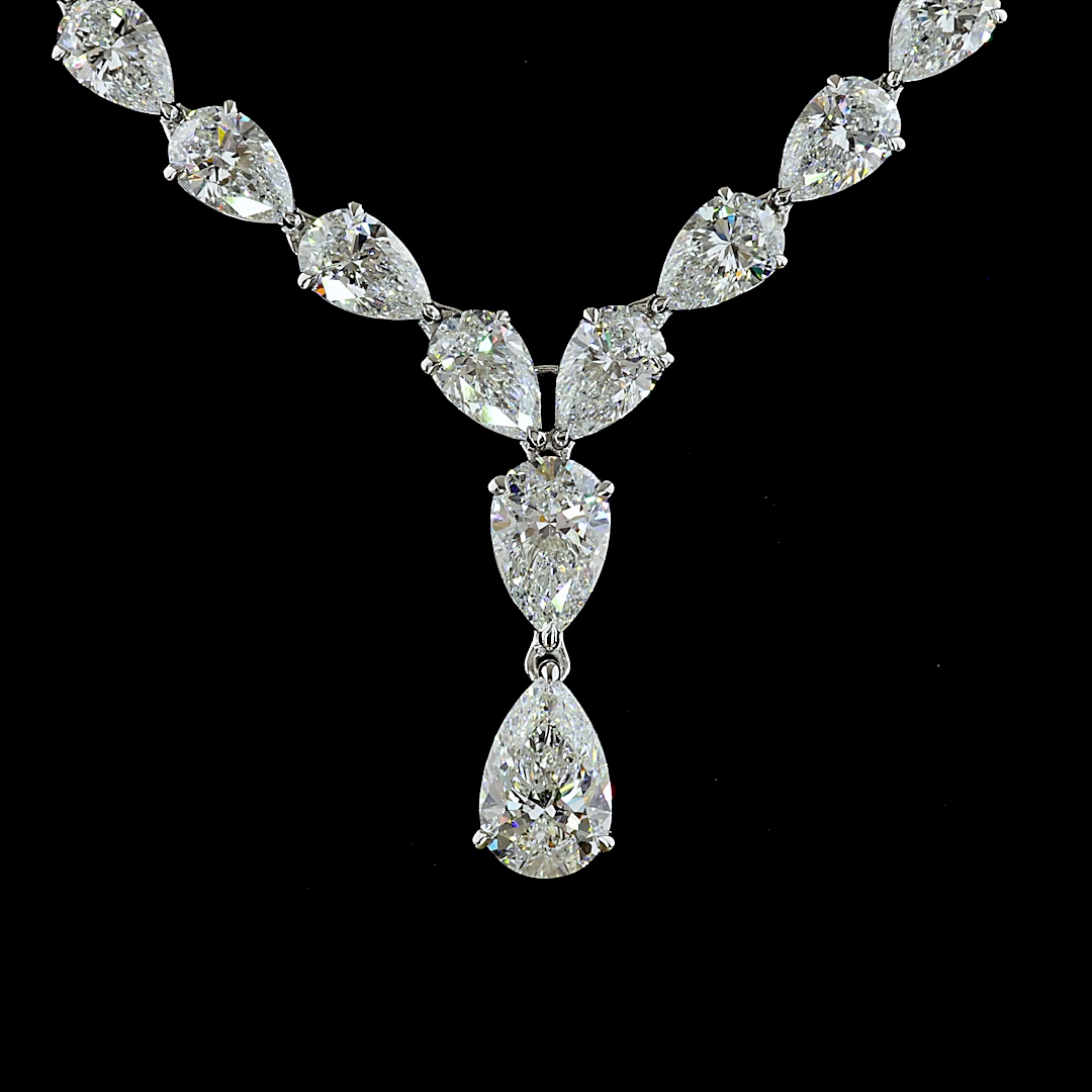 Lab-Grown 31.18 Carat Pear E-F-VS1 Diamond 14K White Gold Lariat Necklace