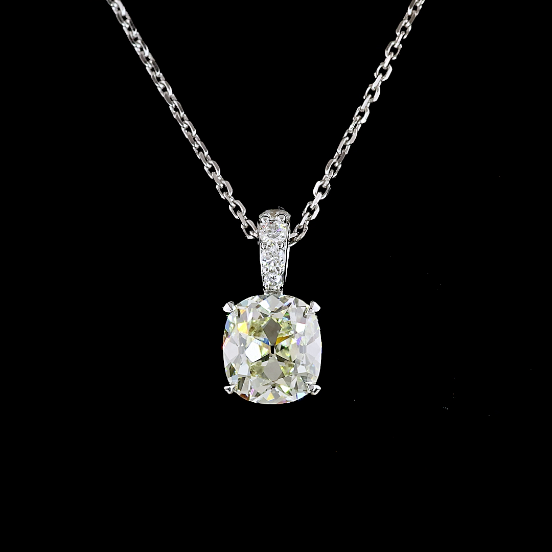 Lab-Grown 1.59 Carat Antique Cushion J-VS1 Diamond 14K White Gold Pendant Pendan