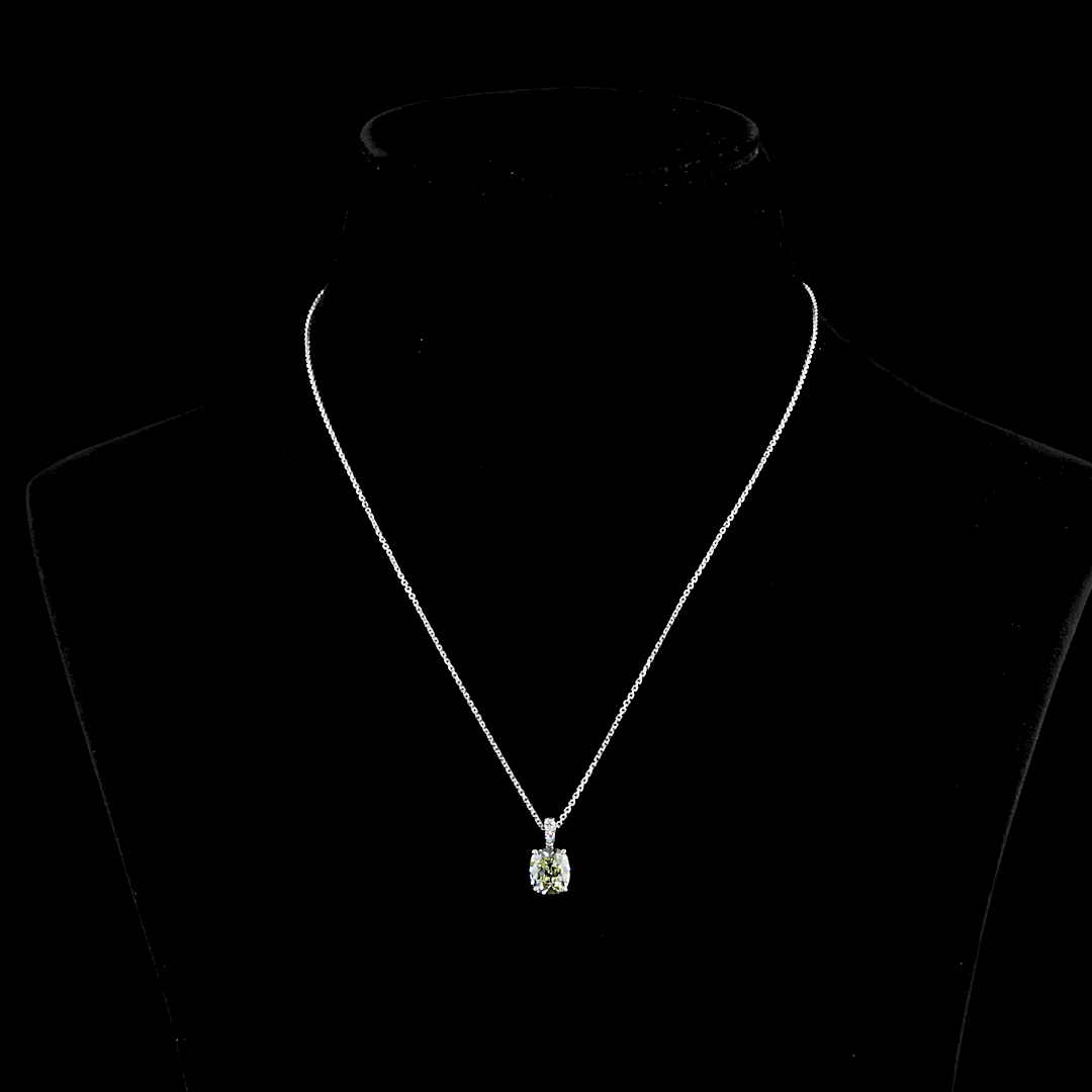 Lab-Grown 2.12 Carat Antique Cushion J-VS2 Diamond 14K White Gold Pendant Pendan