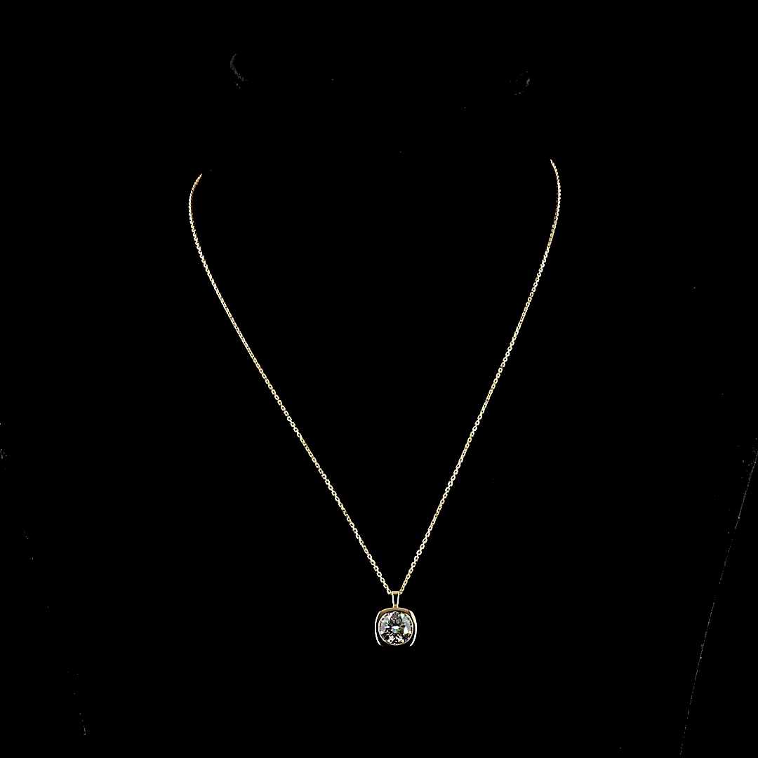 Lab-Grown 2.1 Carat Round E-F-VS1 Diamond 14K Yellow Gold Solitaire Pendant