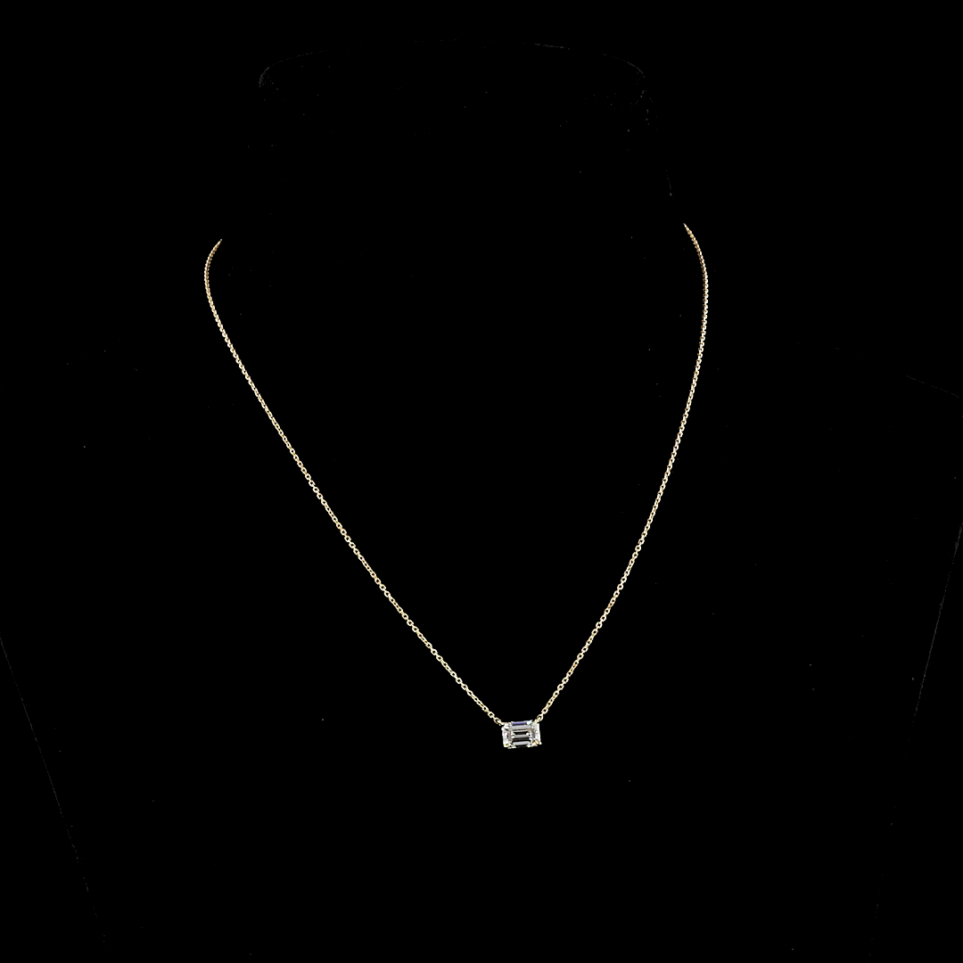 Lab-Grown 1.07 Carat Emerald E-VVS2 Diamond 14K Yellow Gold Solitaire Pendant