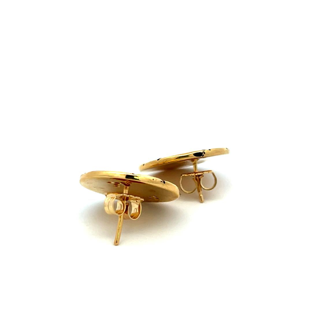 Vintage 18K Yellow Gold Stud Earrings with 0.28 Carat Round G-VS Diamonds
