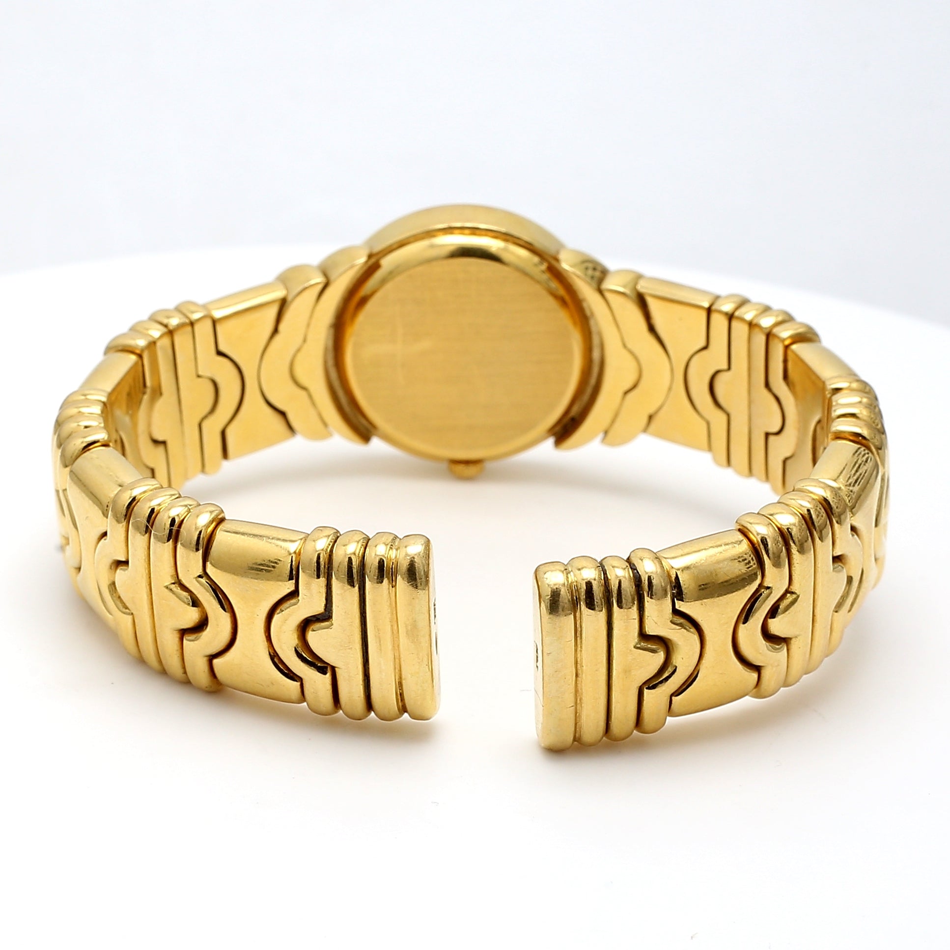 1.32 Carat Round Brilliant G VS1 Diamond 18 Karat Yellow Gold Wrist Watches