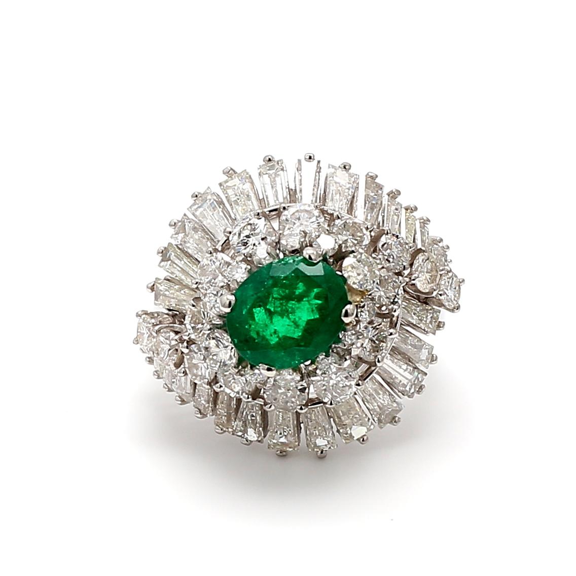 2.90 Carat H SI1 Diamond 1.95 Carat Oval Shape Emerald Platinum Ballerina Ring