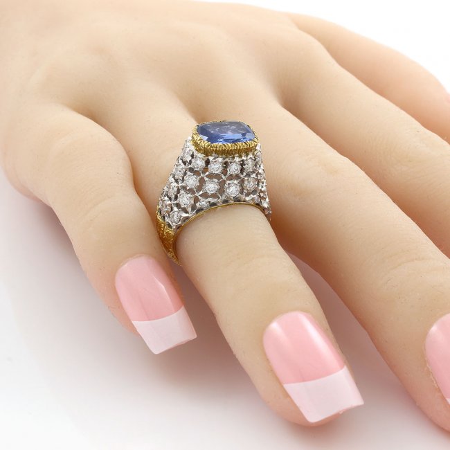 Buccellati 1.85 Carat Sapphire 0.90 Carat Diamond 18K Yellow Gold Cocktail Ring