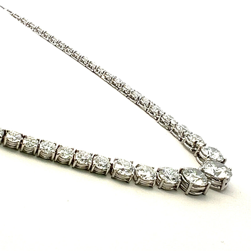 30.08 Carat Round Brilliant F-H SI-I1 Diamond Platinum Riviera Necklace