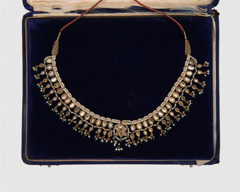 Antique 43.80 Grams Indian 18 Karat Yellow Gold Choker Necklace