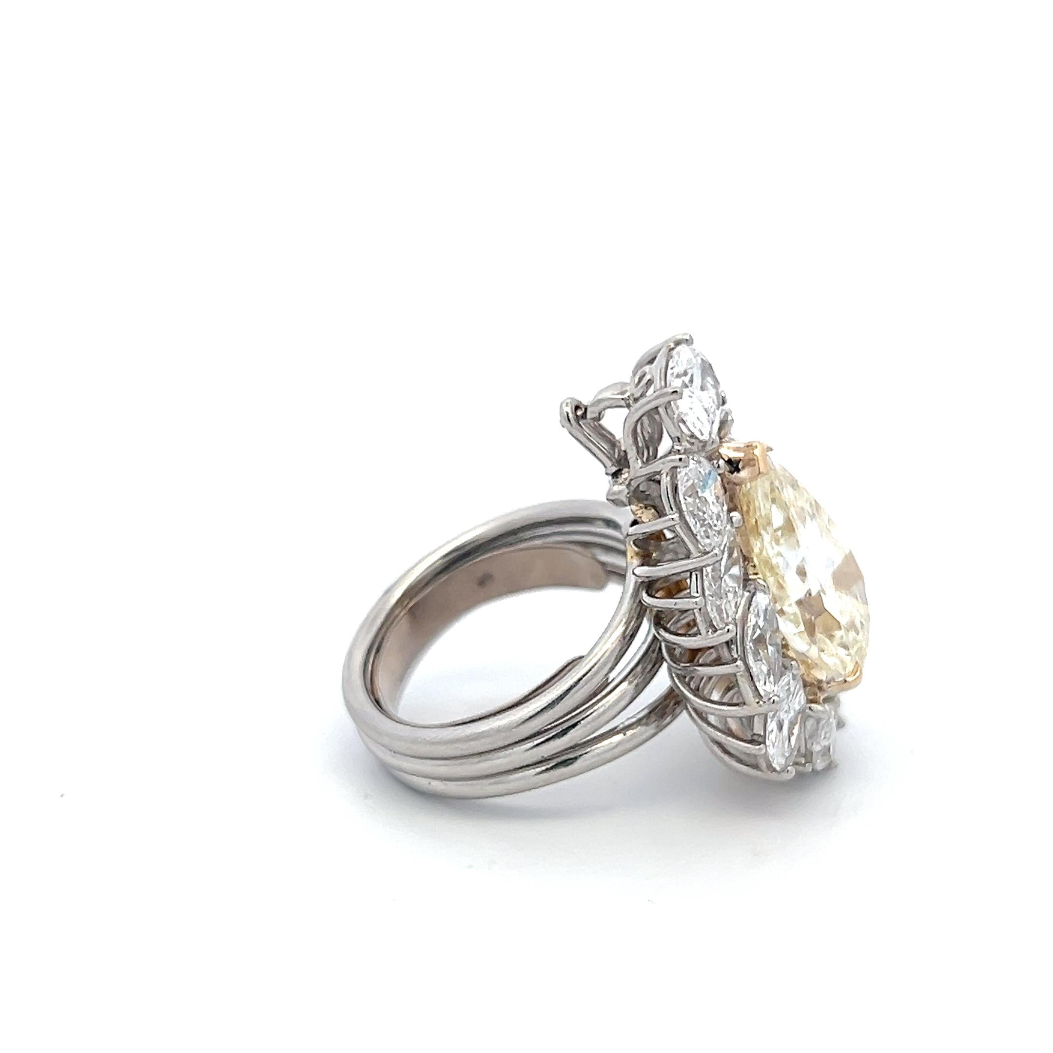 Vintage 18 Karat Two Tone Gold Ring with 16.14 Carat Diamonds Size 7.5