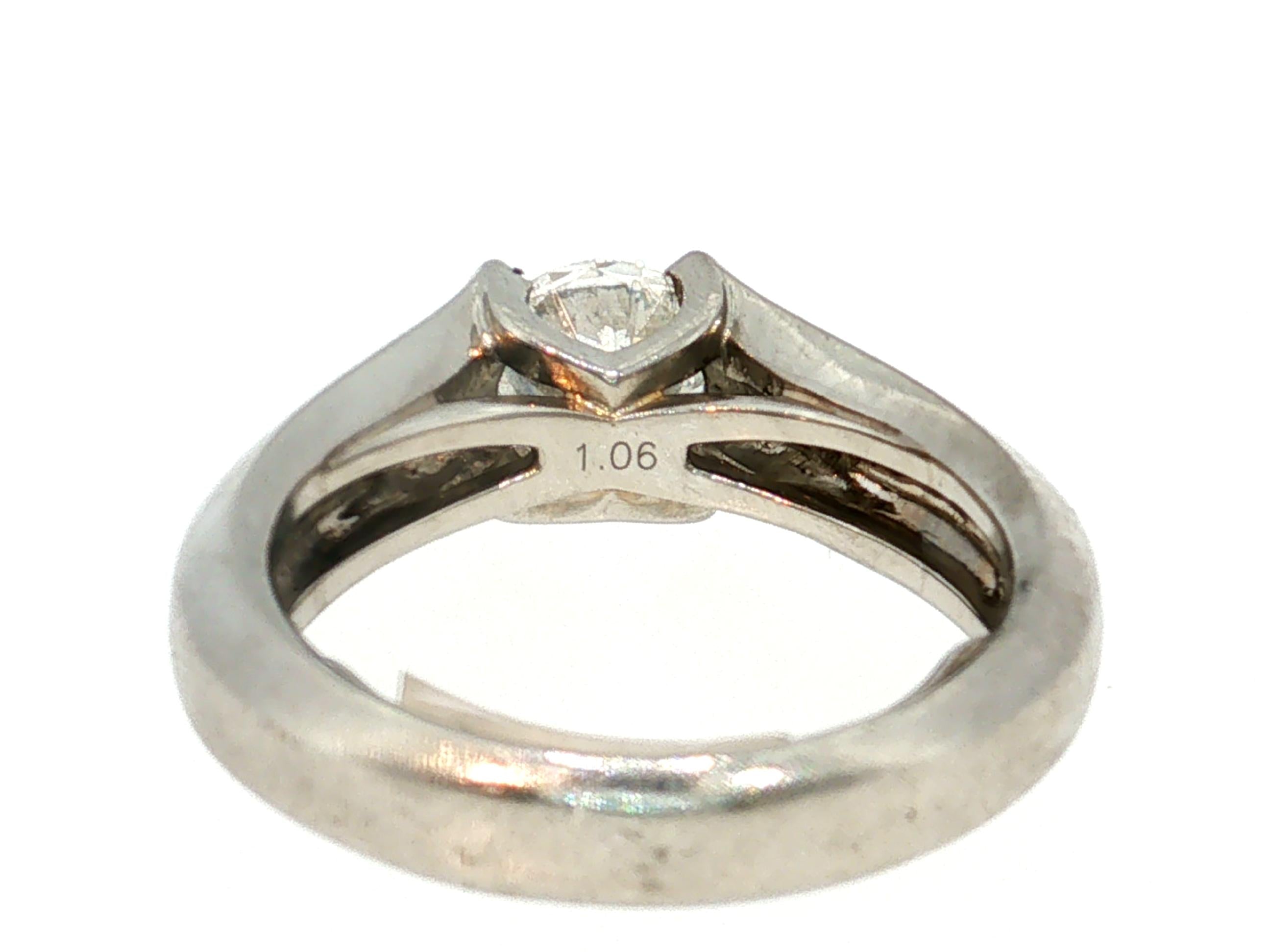 Cartier Platinum Engagement Ring and band 1.06 Carat Round Diamond F VVS1 GIA