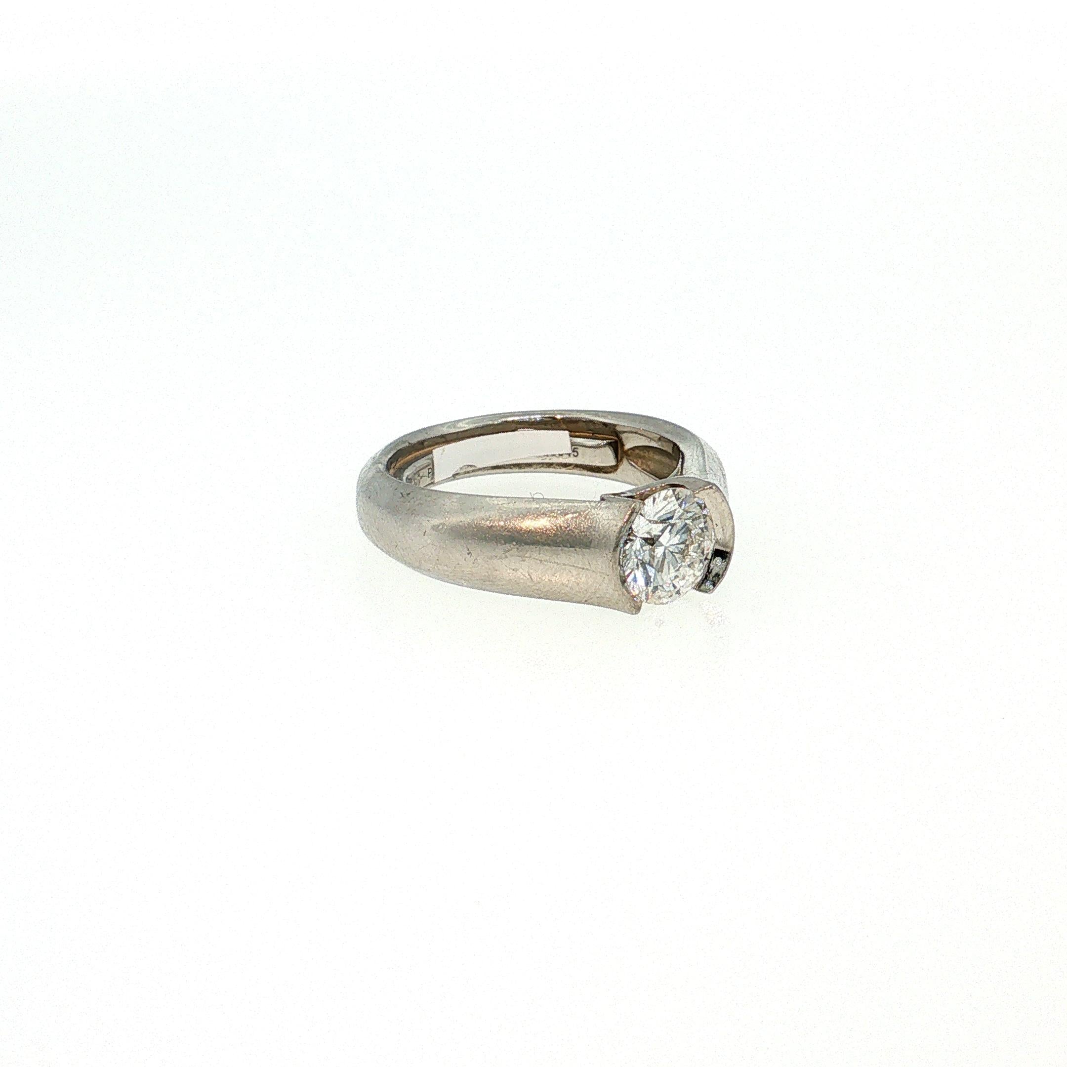 Cartier Platinum Engagement Ring and band 1.06 Carat Round Diamond F VVS1 GIA