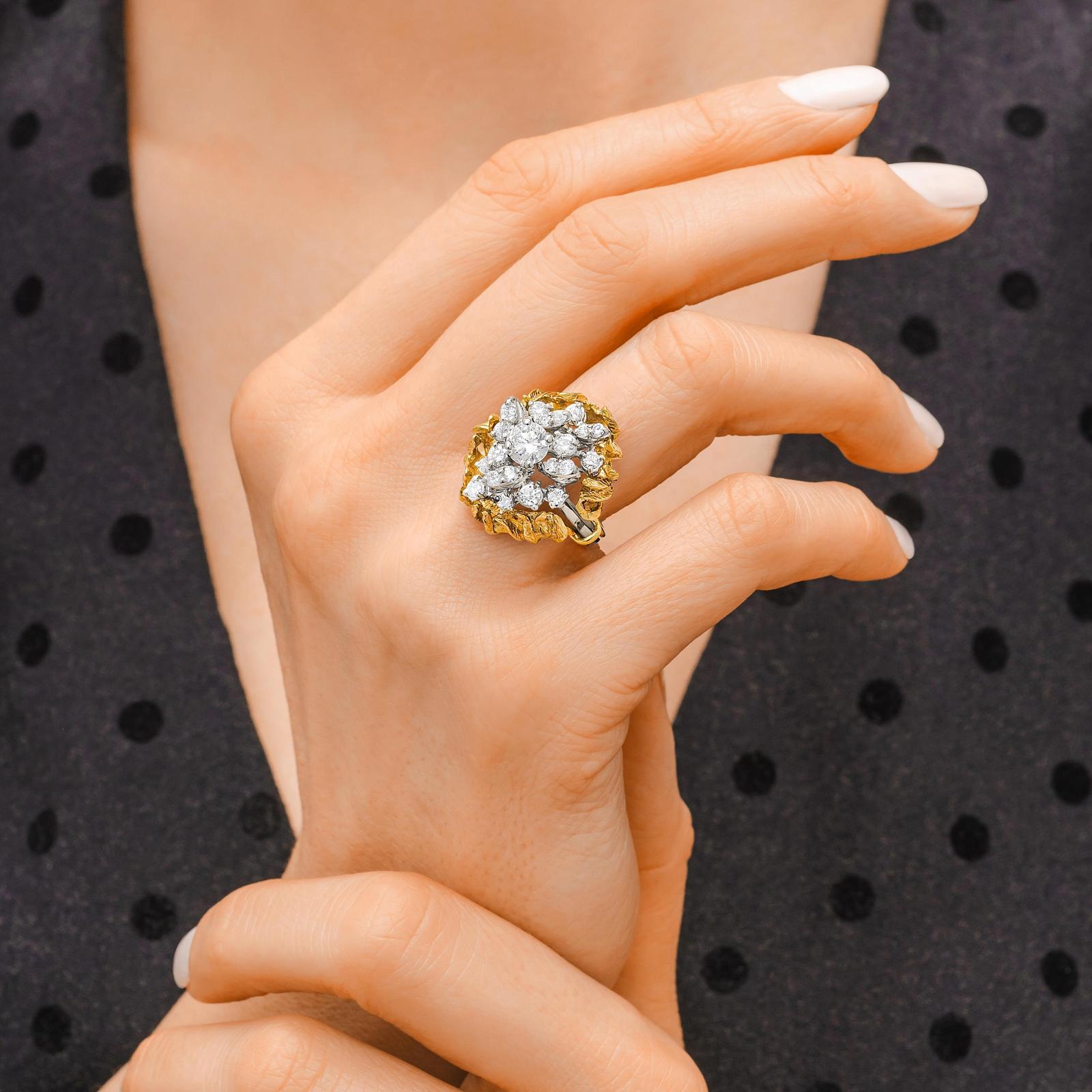 1.37 Carat Round Brilliant Diamond 18 Karat Two Tone Gold/Platinum Cocktail Ring
