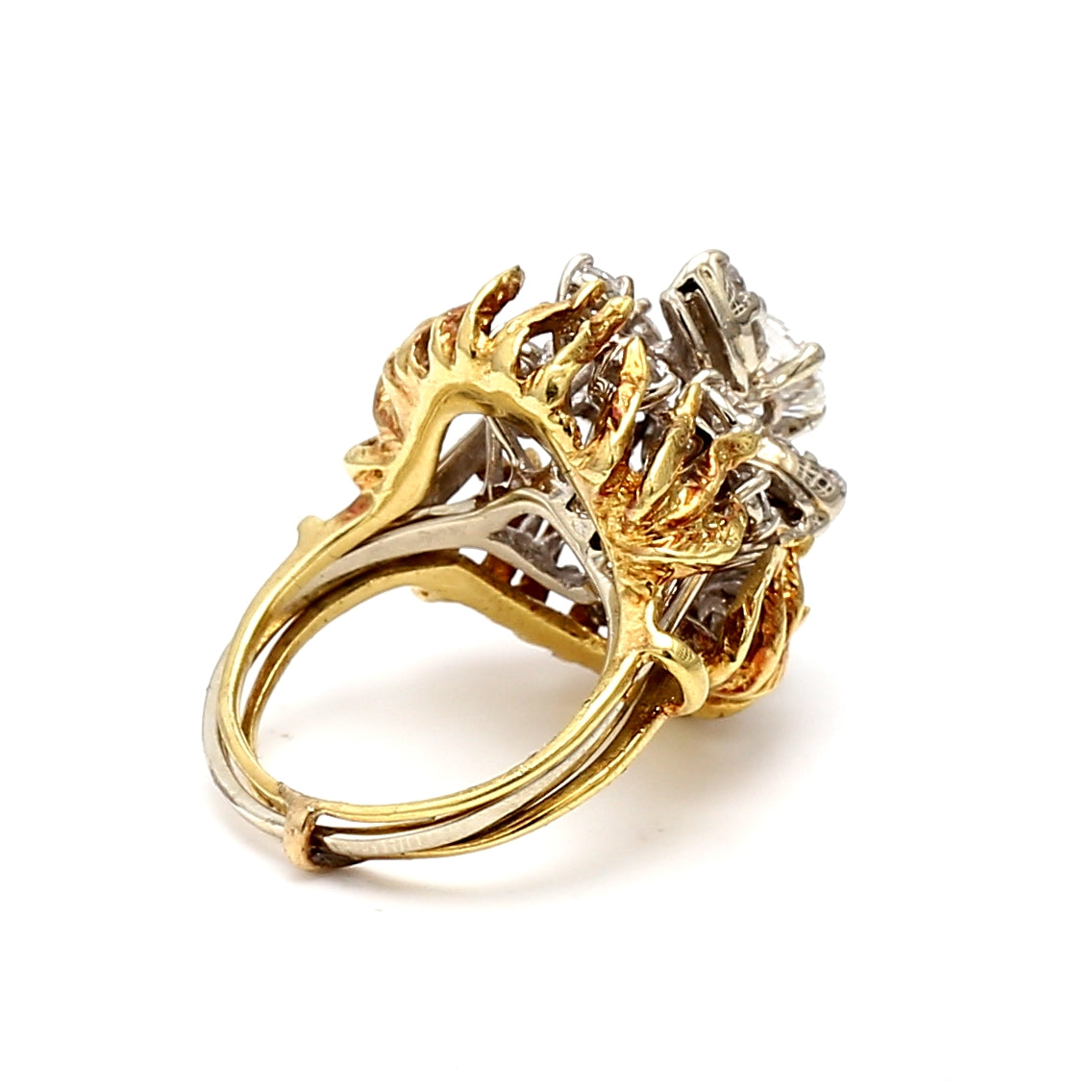 1.37 Carat Round Brilliant Diamond 18 Karat Two Tone Gold/Platinum Cocktail Ring