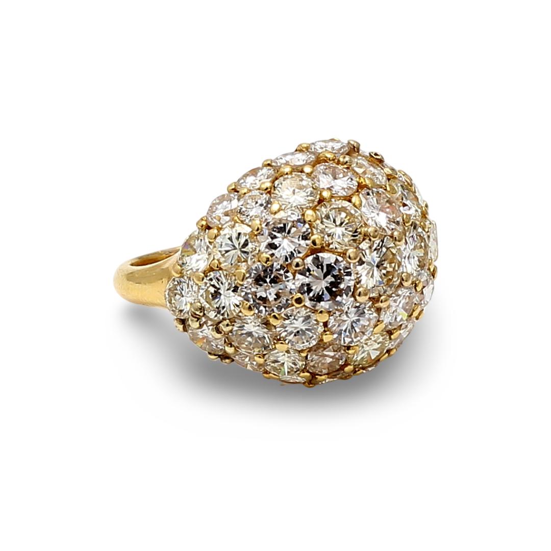 7.25 Carat Round Brilliant G VS1 Diamond 18K Yellow Gold Cluster Ring