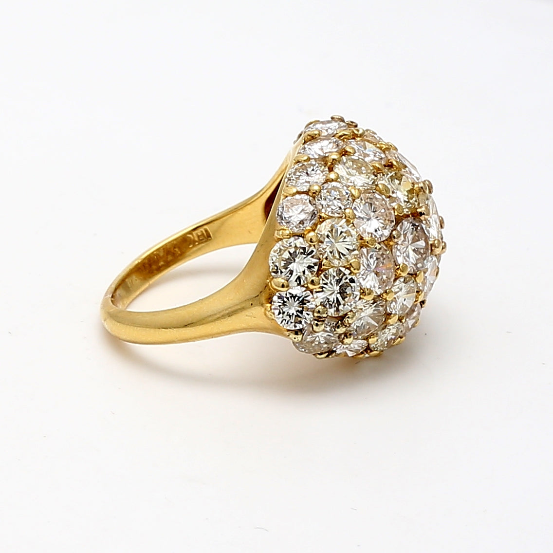 7.25 Carat Round Brilliant G VS1 Diamond 18K Yellow Gold Cluster Ring