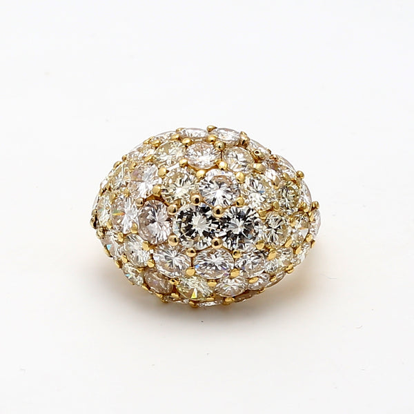 Van Cleef & Arpels 7.25 Carat Round Diamond 18K Yellow Gold Cluster Ring