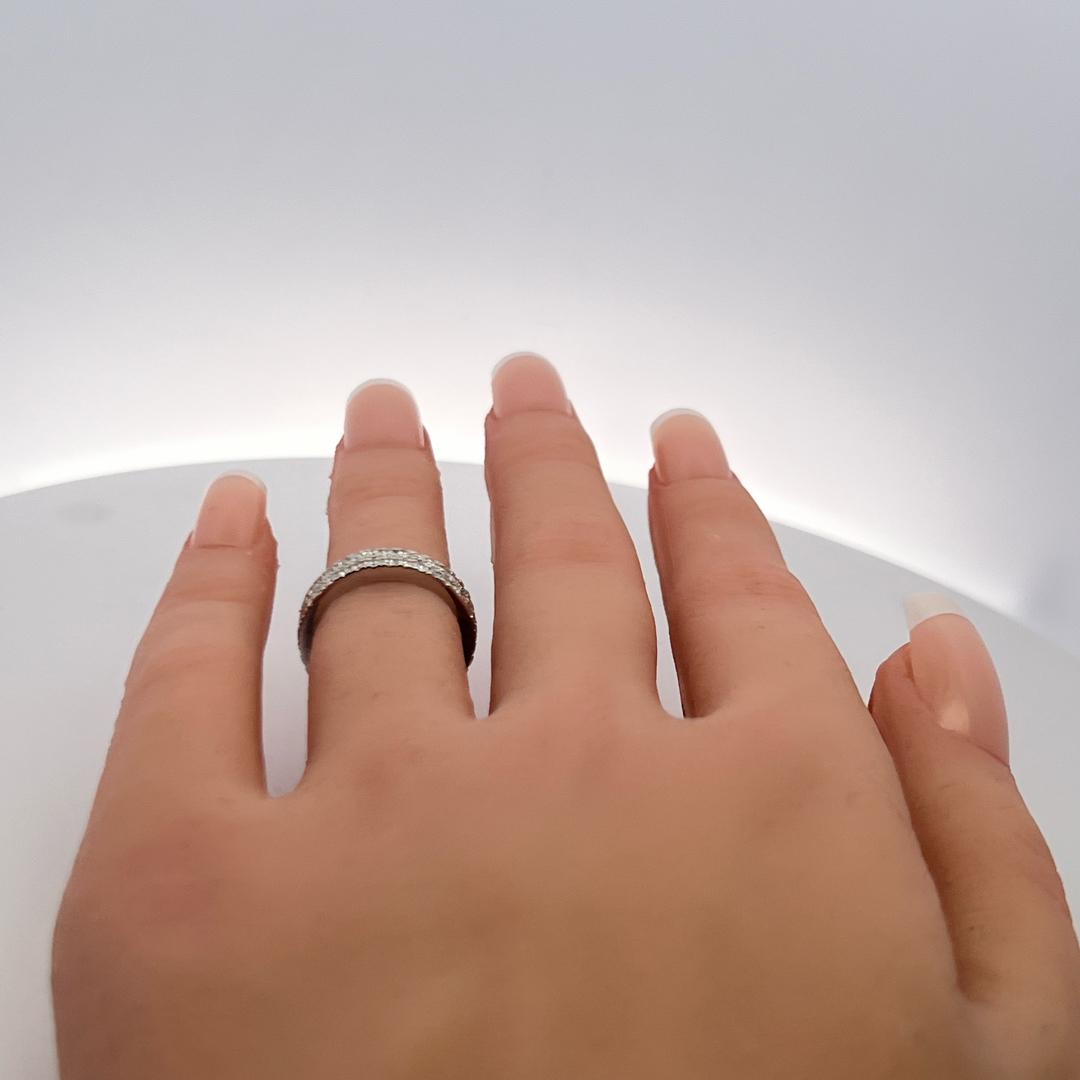 0.72ct Round Brilliant Diamond Eternity Band Ring in 14K White Gold (I SI)