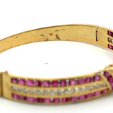 7.35 Carat Round Brilliant Diamond 3.78 Carat Ruby 18 Karat Yellow Gold Bangle Bracelet