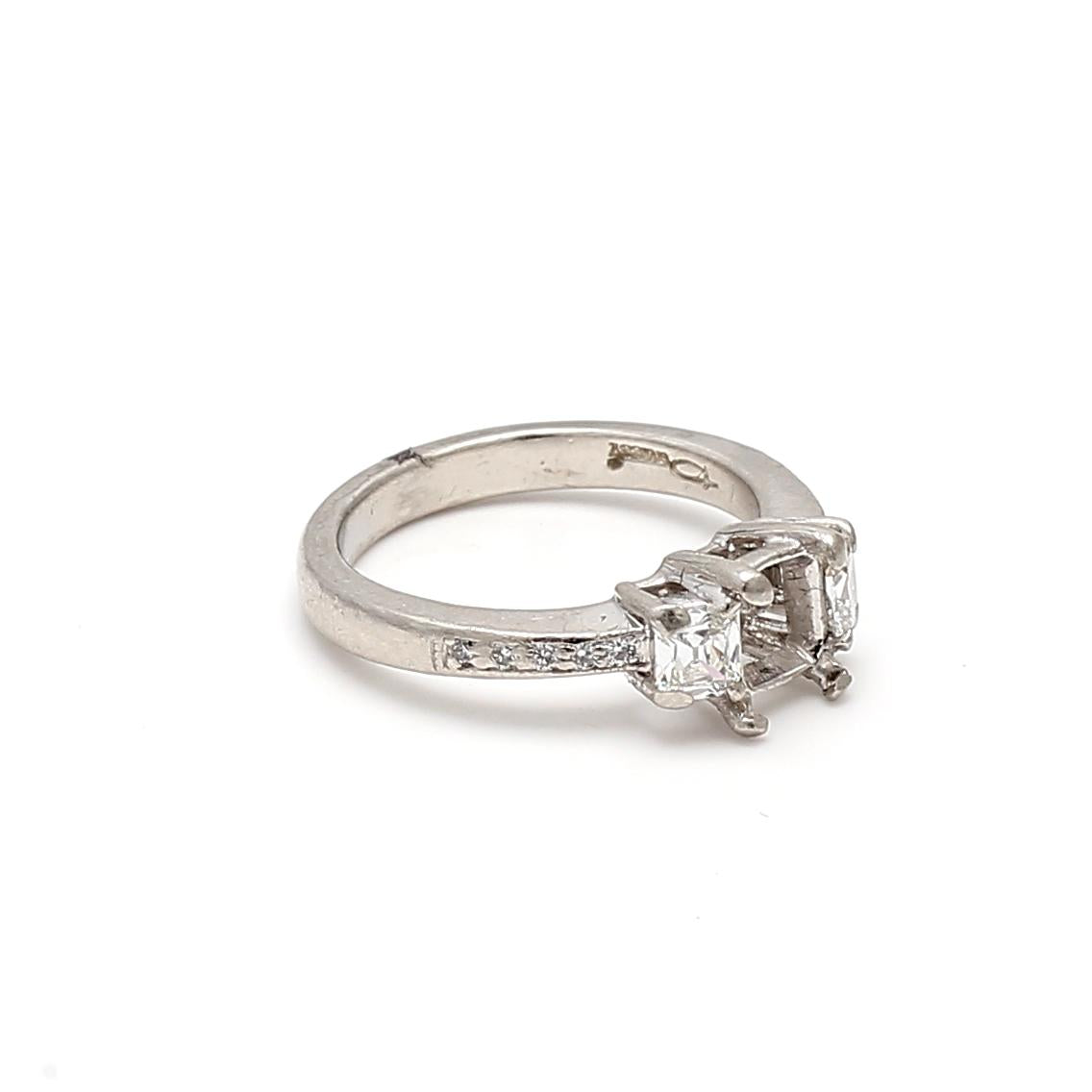 Tacori 0.63ct Cushion & Round Brilliant G VS Diamond Platinum Semi-Mount Ring