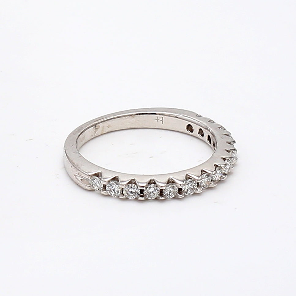 0.80 Carat Round Brilliant F VS1 Diamond 14 Karat White Gold Band Ring
