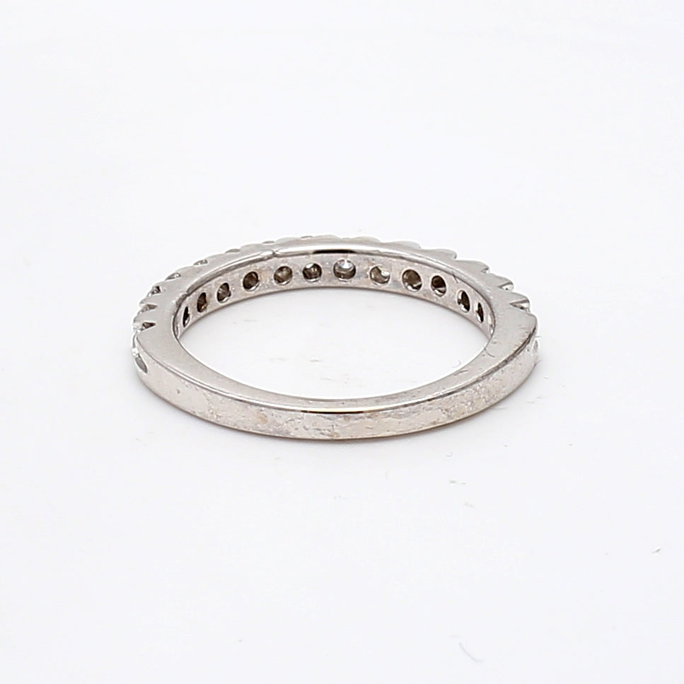0.80 Carat Round Brilliant F VS1 Diamond 14 Karat White Gold Band Ring