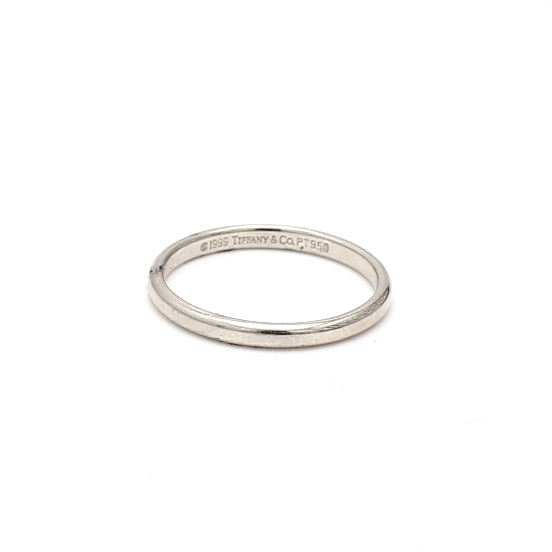 Tiffany & Co Vintage 2.70 Grams Size 6.50 Platinum Band Ring