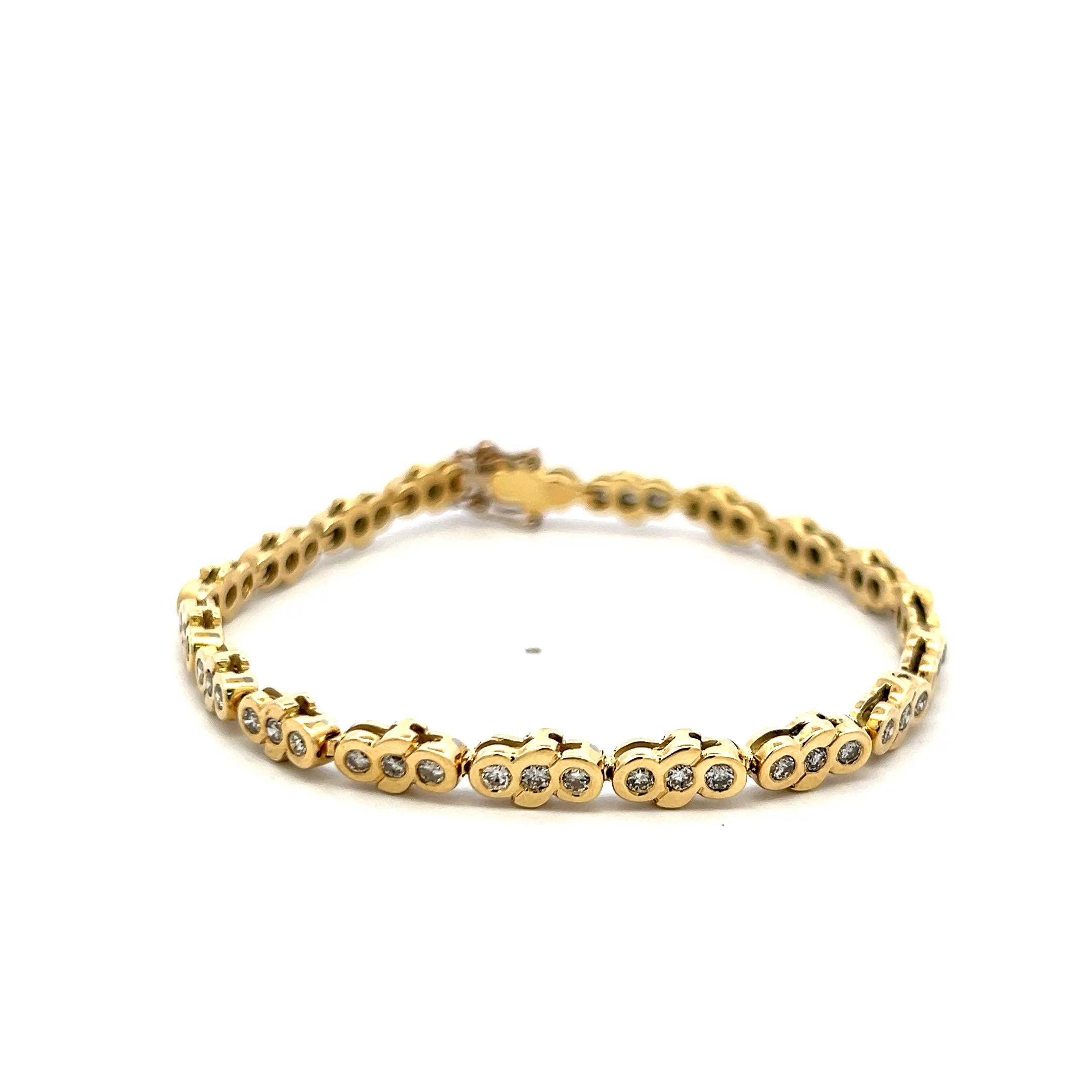 1.11ct Round Diamond Tennis Bracelet in 14K Yellow Gold Vintage Estate