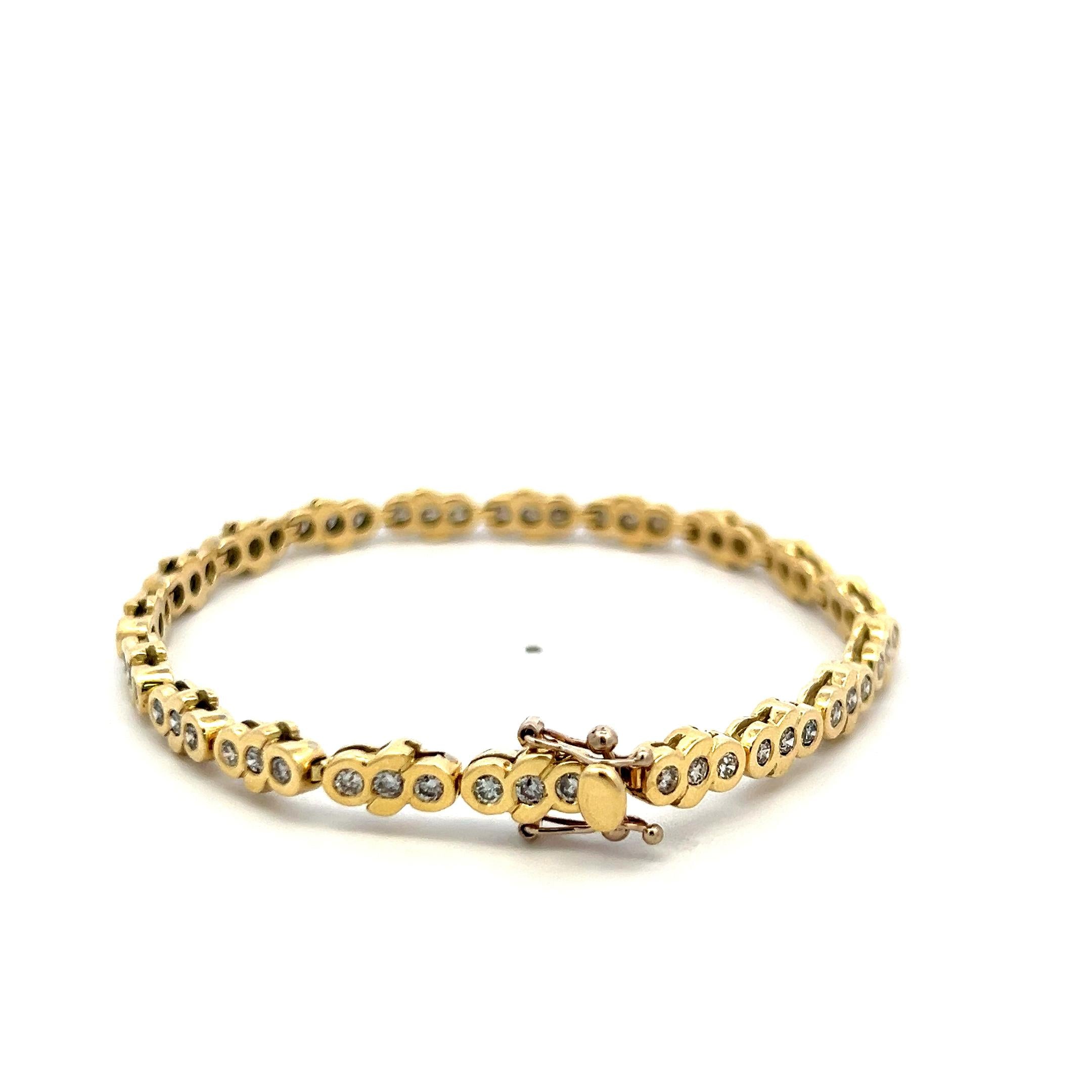 1.11ct Round Diamond Tennis Bracelet in 14K Yellow Gold Vintage Estate