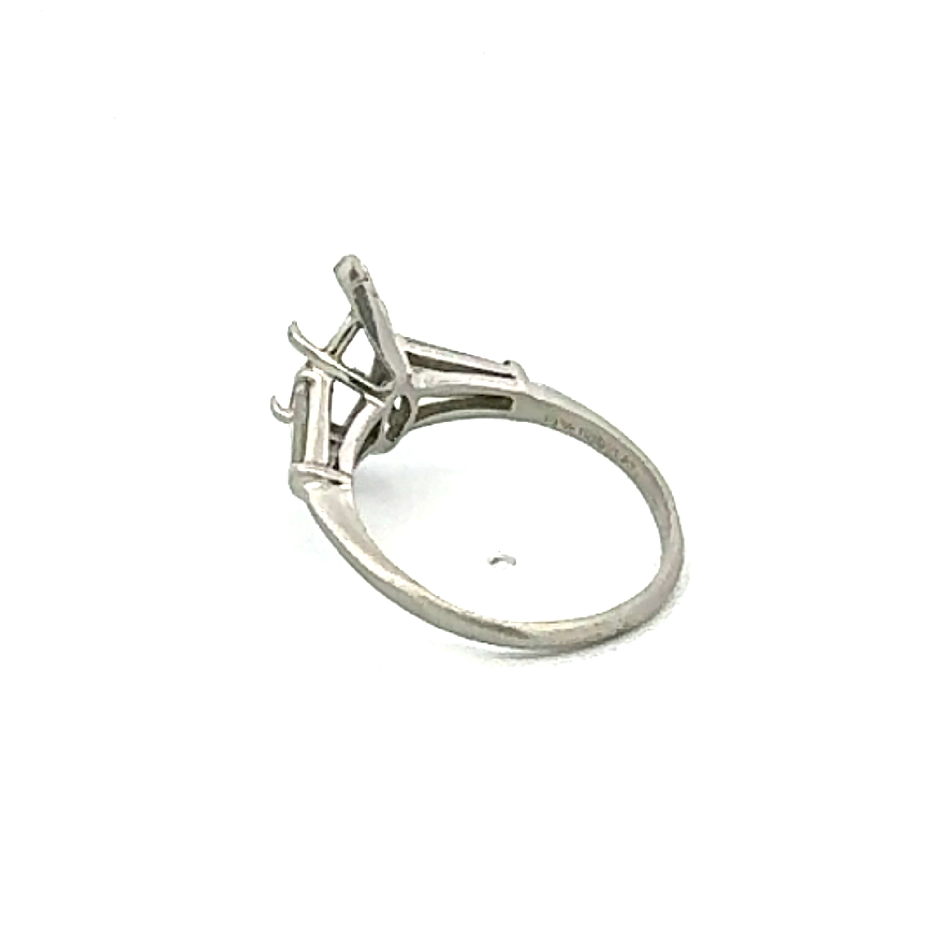 Tiffany & Co 0.60 Carat Tapered Baguette Shape F VS1 Diamond Platinum Semi Mount Ring