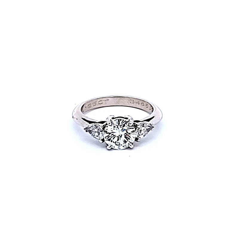 Tiffany and Co 1.25 Carat Round Brilliant Shape G-VVS2 Diamond Platinum Three-Stone Ring