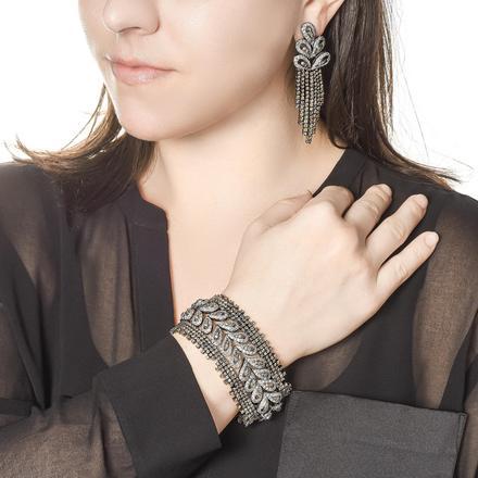 18K Two Tone Gold Link Bracelet & Chandelier Earrings Set 35ct Round Diamonds