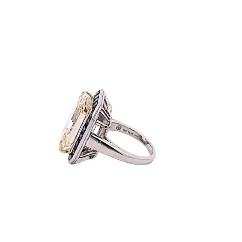 Oscar Heyman 17.35 Carat Emerald Cut Flyb-SI1 Diamond 18K WG Cocktail Ring