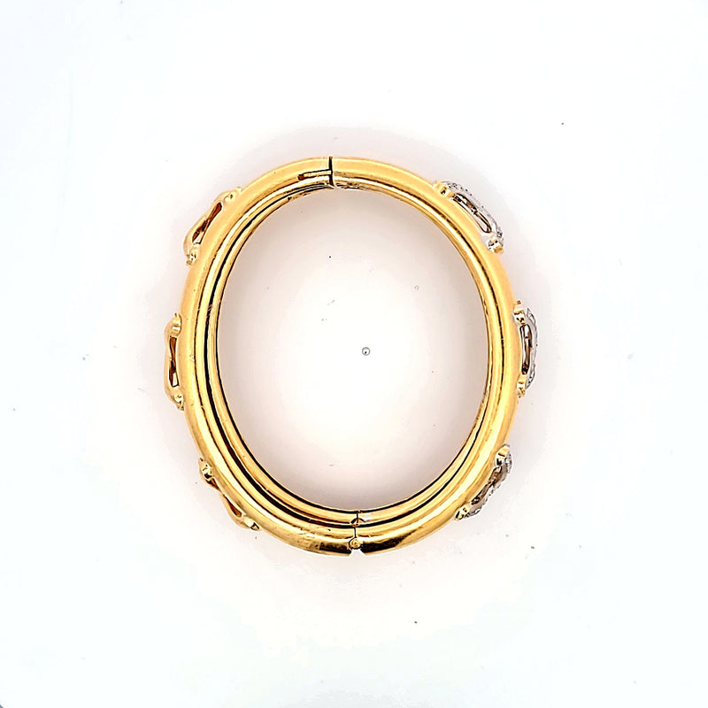 0.78 Carat Round Brilliant G SI1 Diamond 18 Karat Yellow Gold Bangle Bracelet