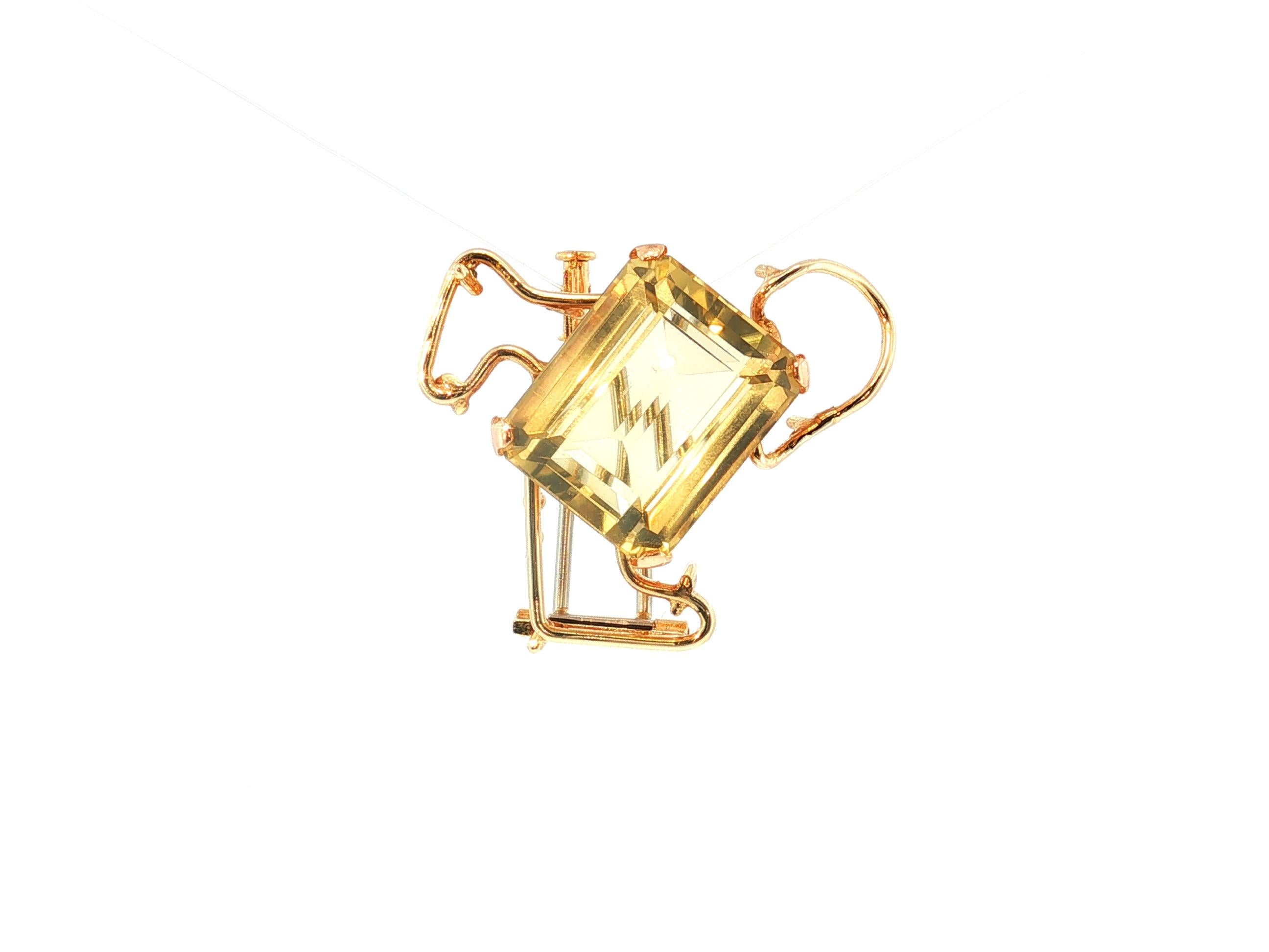 Vintage 14K Yellow Gold Pin Brooch with 19.5 Carat Emerald Cut Citrine