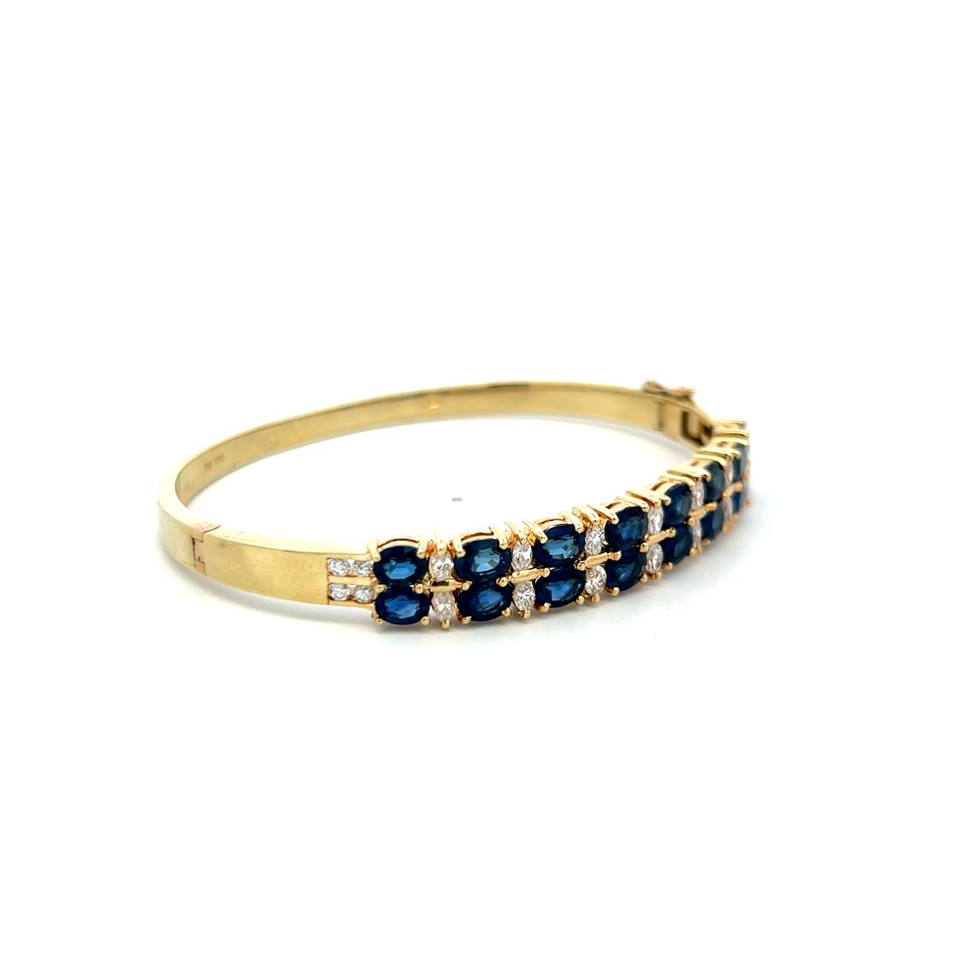 Vintage 14K Yellow Gold Bangle Bracelet with 1 Carat Diamond 6.64 Carat Sapphire