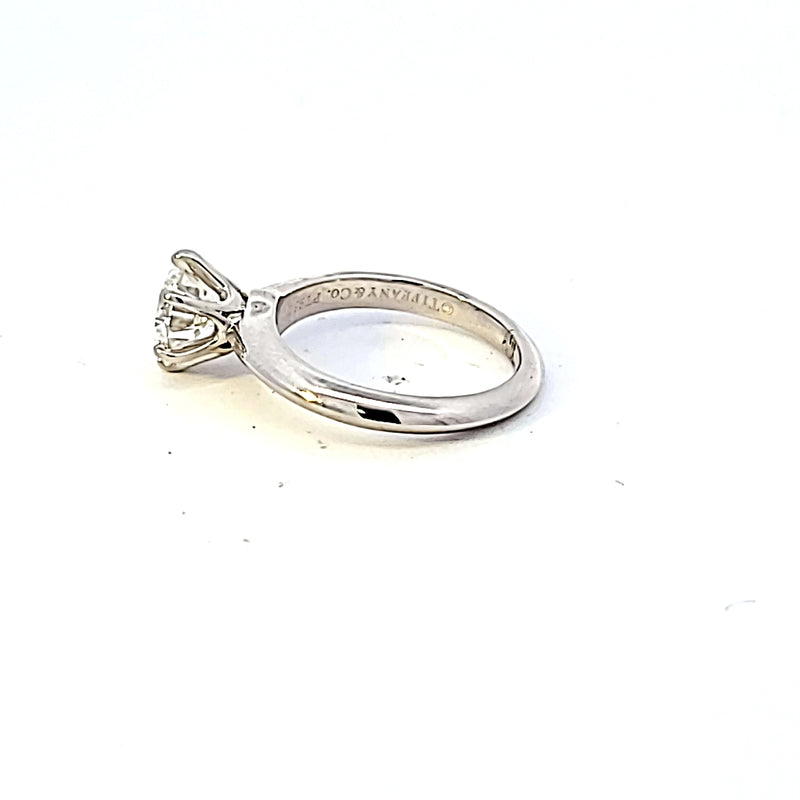 Tiffany & Co 1.27 Carat Round Brilliant H VVS2 Diamond Platinum Engagement Ring