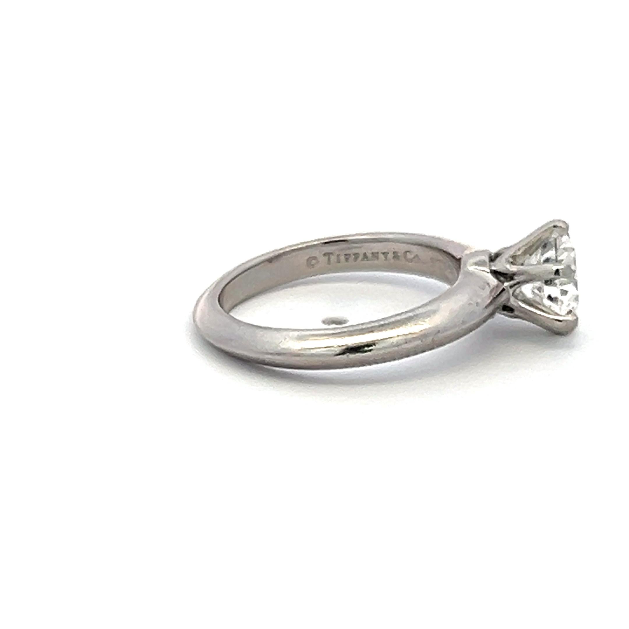 Tiffany & Co 0.93 Carat Round Brilliant F VVS2 Diamond Platinum Ring
