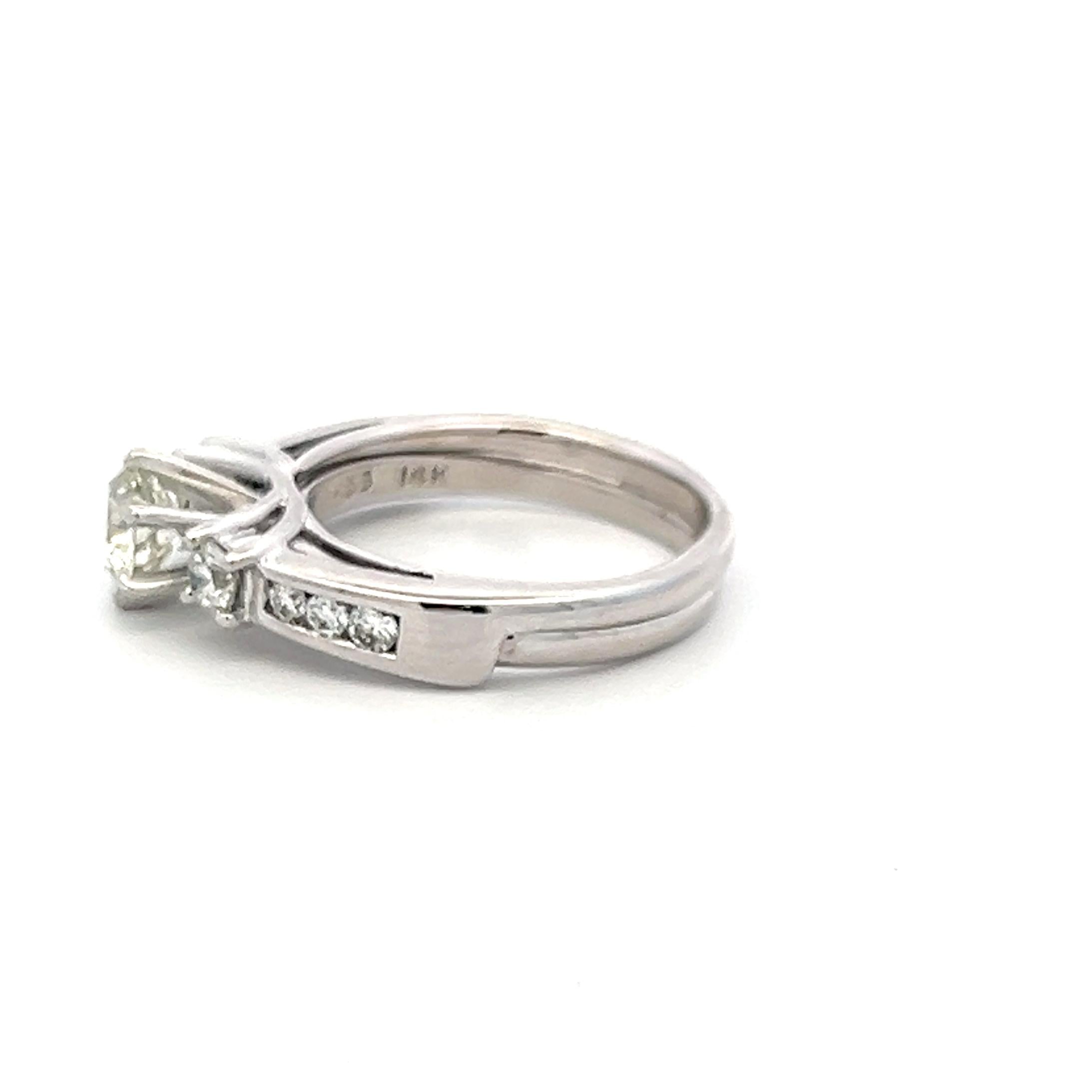 Vintage 14K White Gold Engagement Ring with 0.8 Carat Round Diamonds Size 4