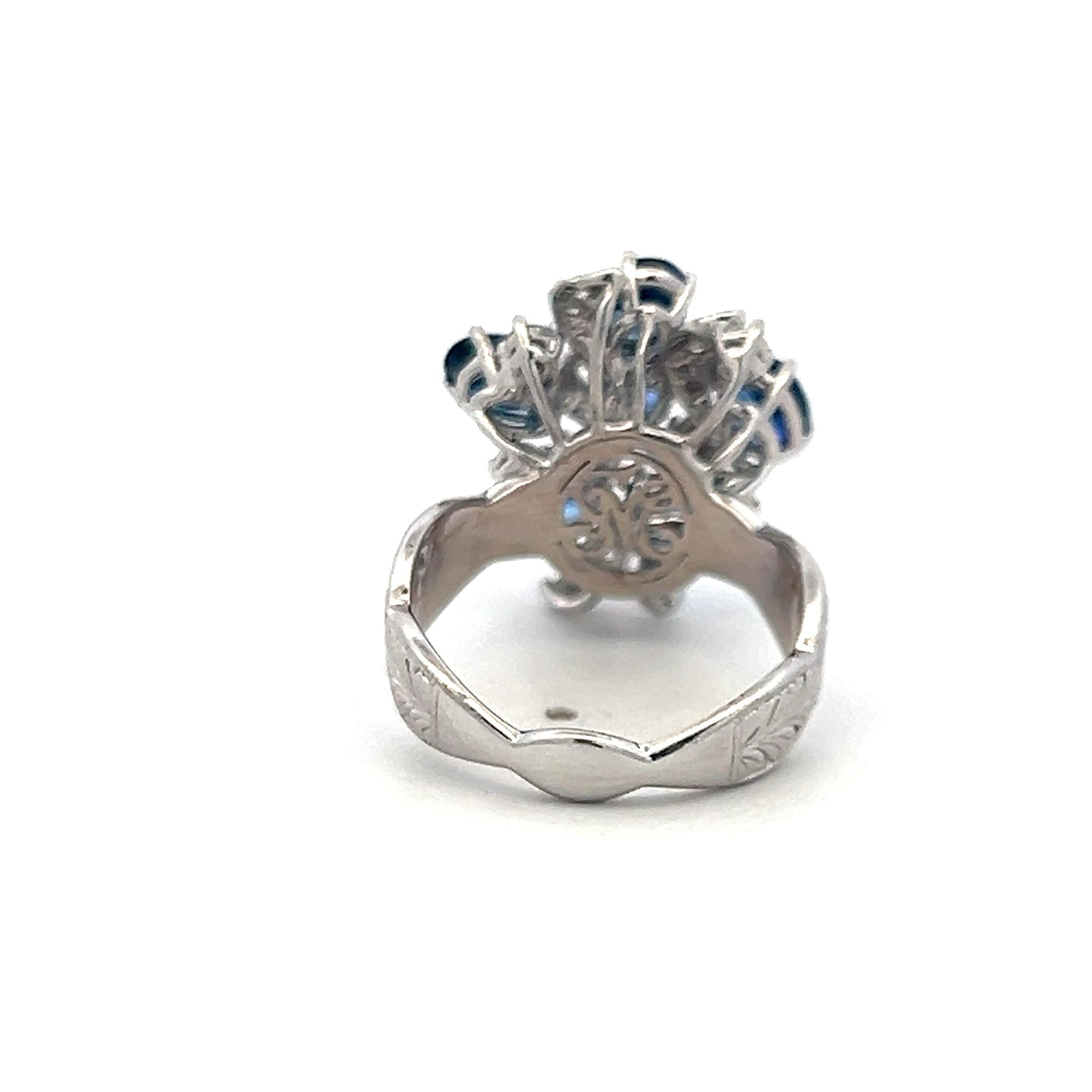 3.23 Carat Sapphire 0.40 Carat Round Diamond 18 Karat White Gold Cocktail Ring