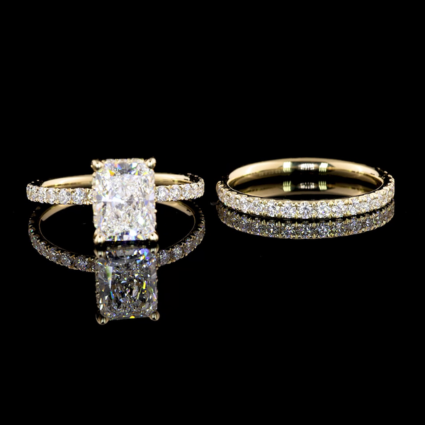 Lab-Grown 2.65 Carat MIX D-VS1 Diamond 14K Yellow Gold Special Ring