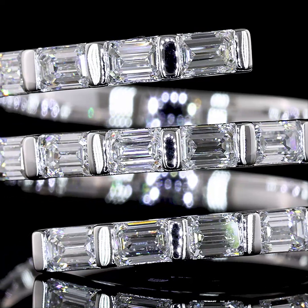 Lab-Grown 1.02 Carat Emerald E-VS1 Diamond 14K White Gold Special Ring