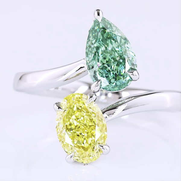 Lab-Grown 2.26 Carat MIX Fancy Vivid Green-VS1 Diamond 14K White Gold Toi Et Moi