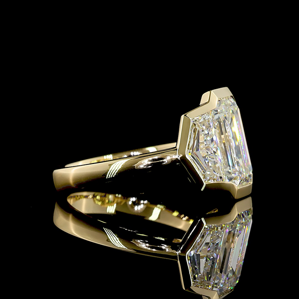 Lab-Grown 6.02 Carat Emerald E-VVS2 Diamond 14K Yellow Gold 3 Stones Ring