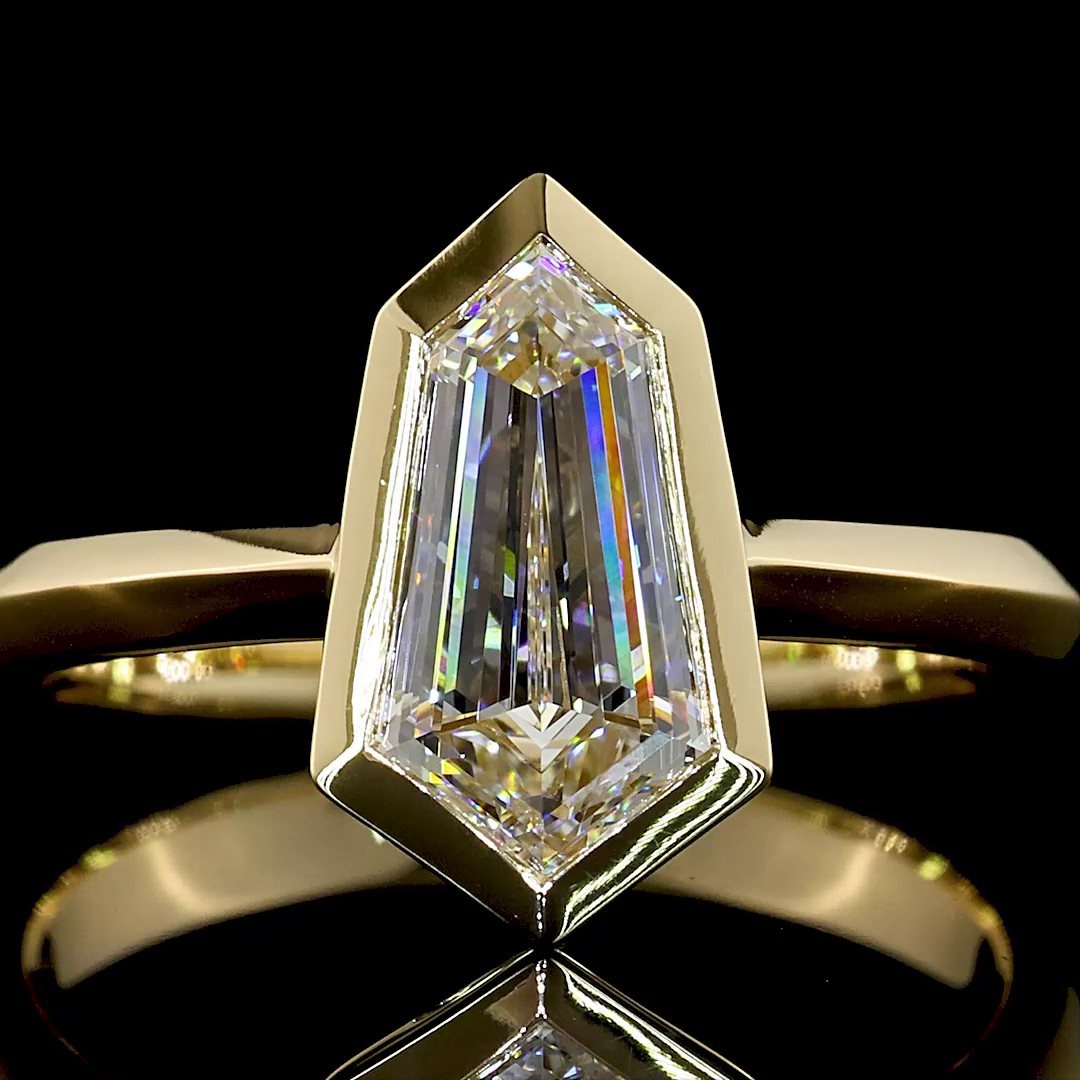 Lab-Grown 1.54 Carat Kite E-VS1 Diamond 14K Yellow Gold Solitaire Ring