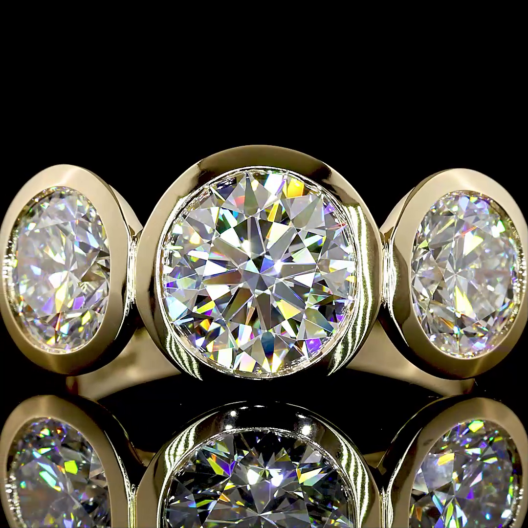 Lab-Grown 4.01 Carat Round D-VVS2 Diamond 14K Yellow Gold Three Stones Ring