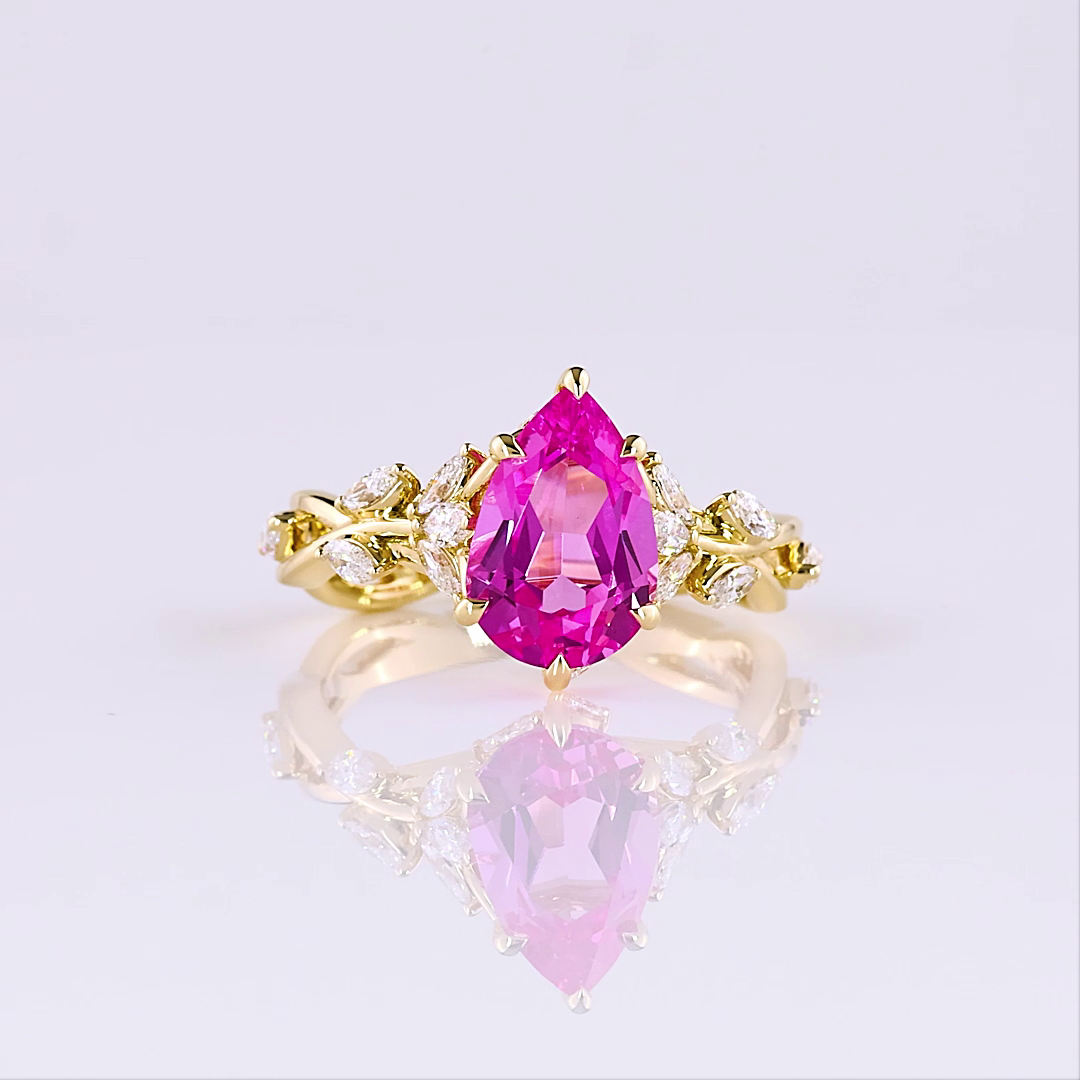 Lab-Grown 0.55 Carat Pear Fancy Vivid-VS2 Diamond 14K Yellow Gold Cocktail Ring