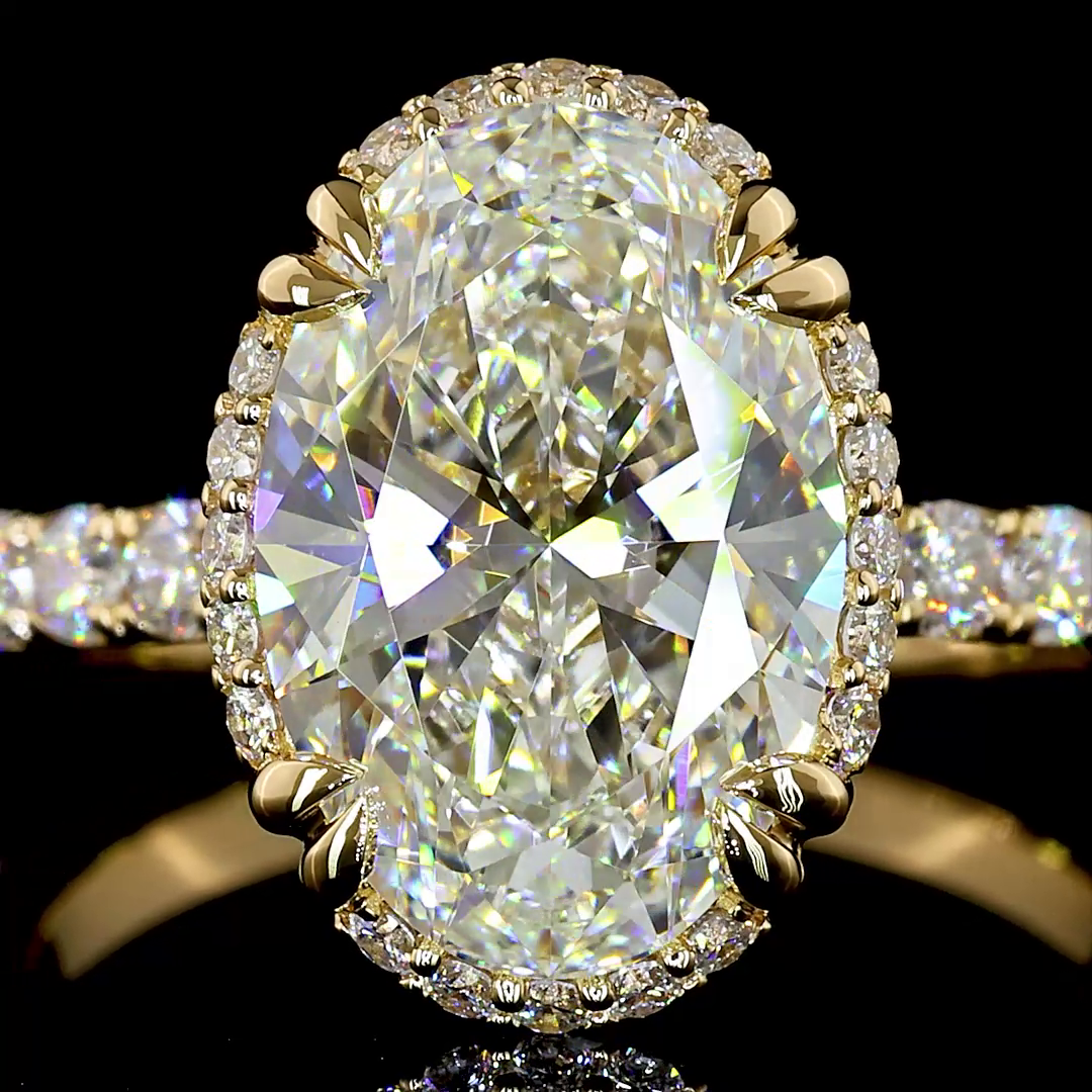 Lab-Grown 3.88 Carat Oval E-F-VVS1 Diamond 14K Yellow Gold Halo Ring