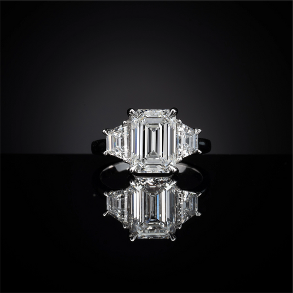 Lab-Grown 9.53 Carat Emerald D-VS1 Diamond 14K White Gold 3 Stones Ring