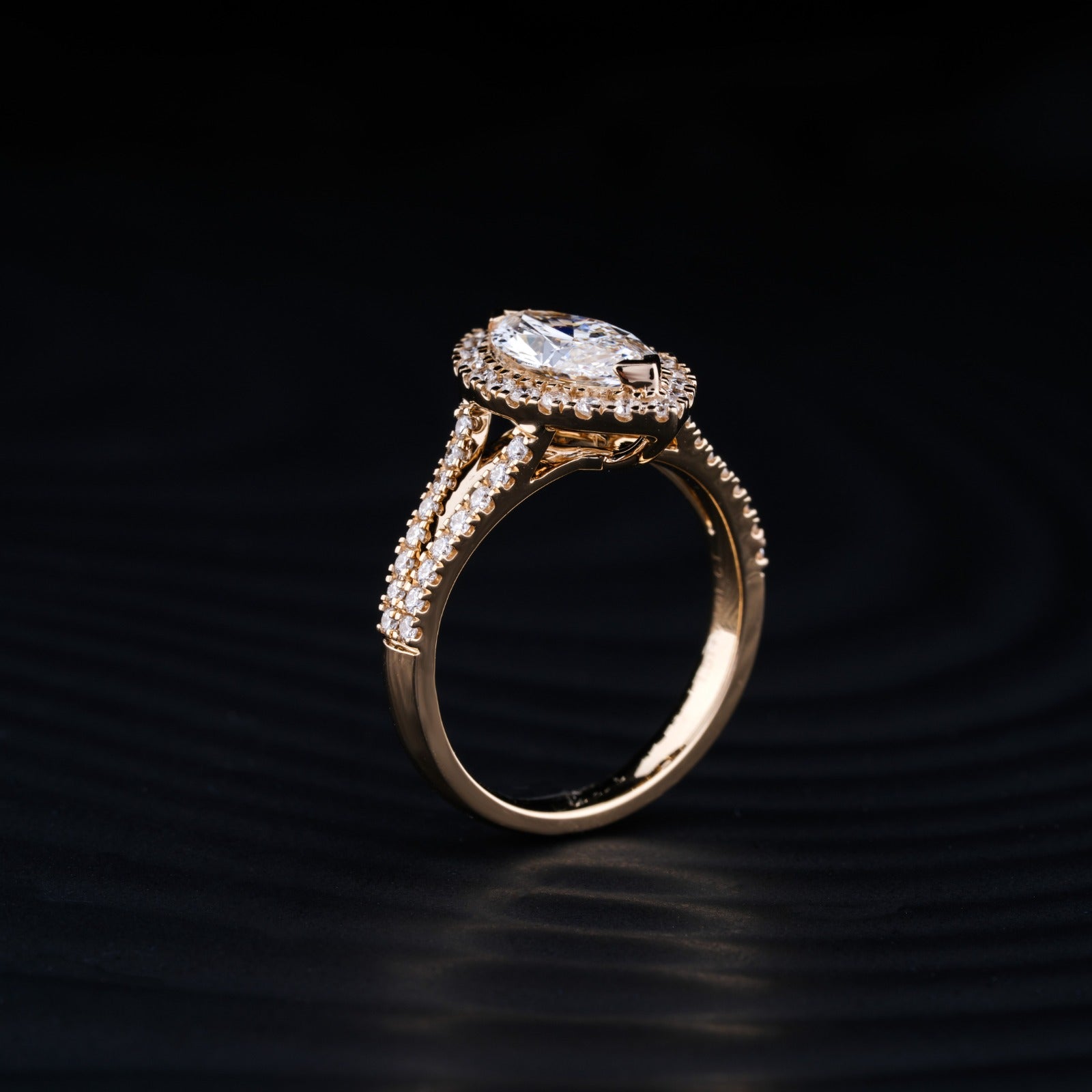 Lab-Grown 1.44 Carat Marquise E-VS2 Diamond 14K Yellow Gold Split Shank Ring